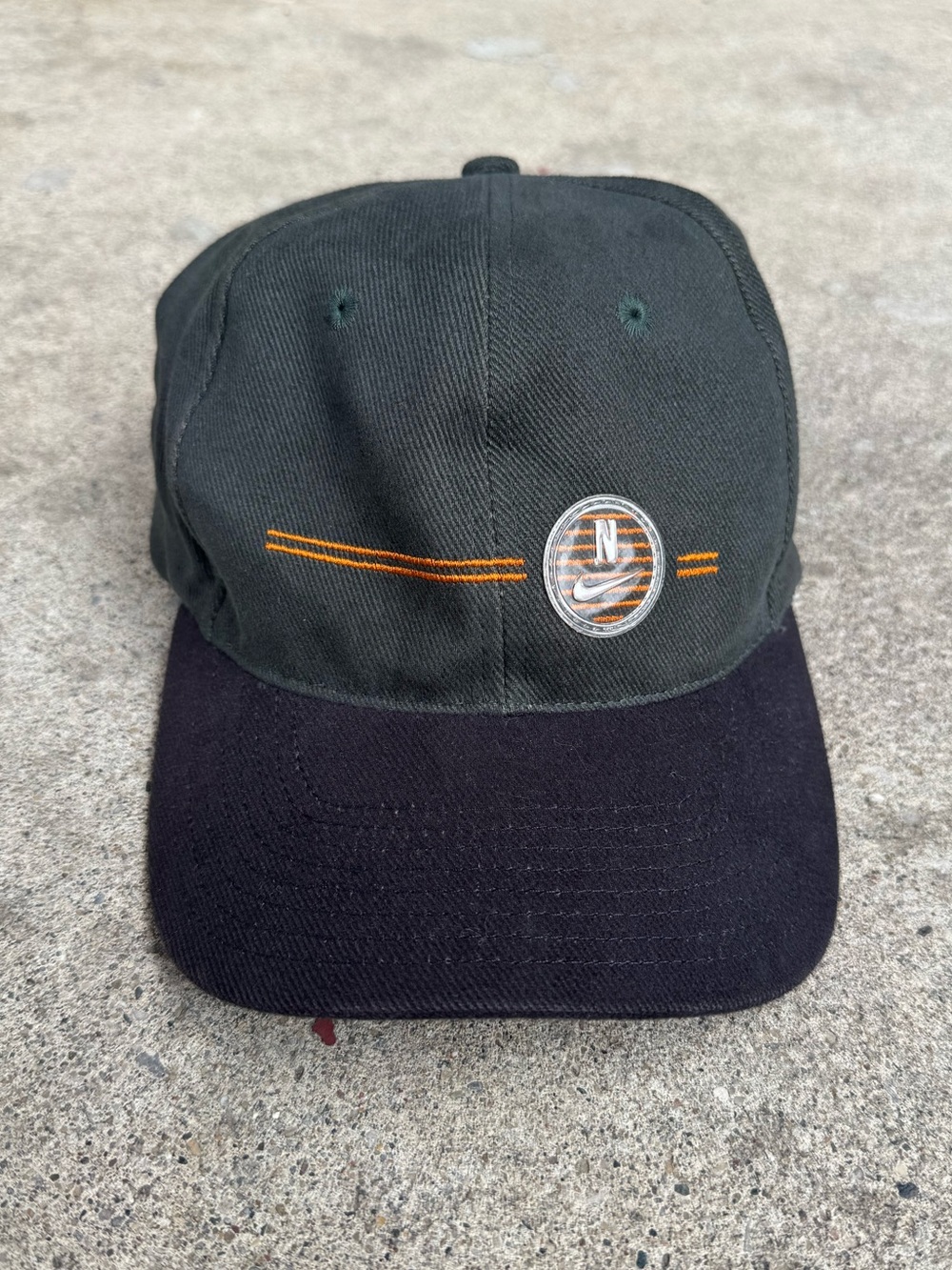 Vintage Nike Strapback / 1990s / One Size